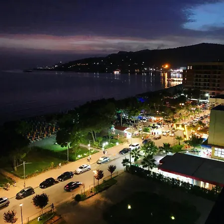 Shengjin Accomodation Apartment *